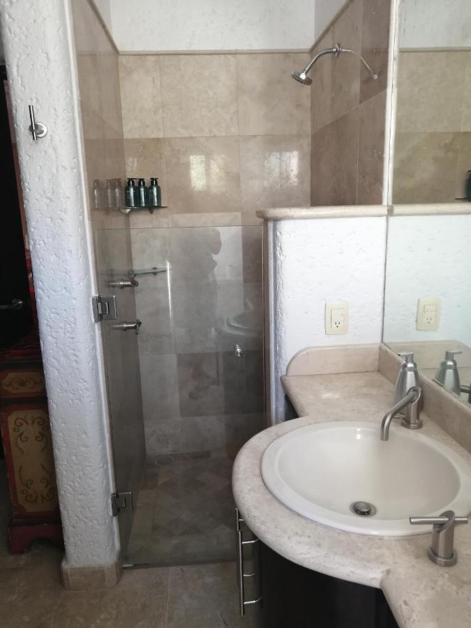 Casa Dahlia 2 Bed and Breakfast Mazatlán Esterno foto