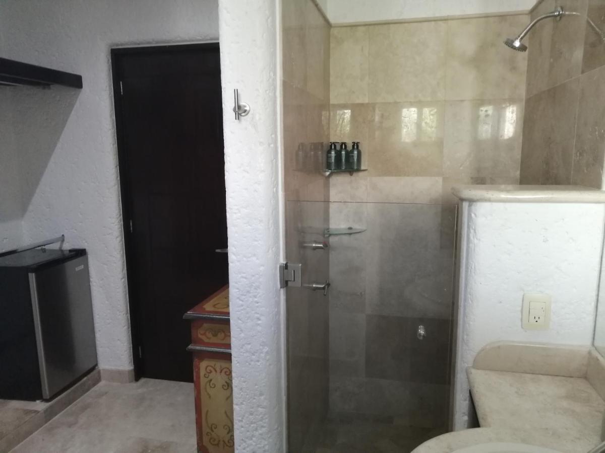 Casa Dahlia 2 Bed and Breakfast Mazatlán Esterno foto